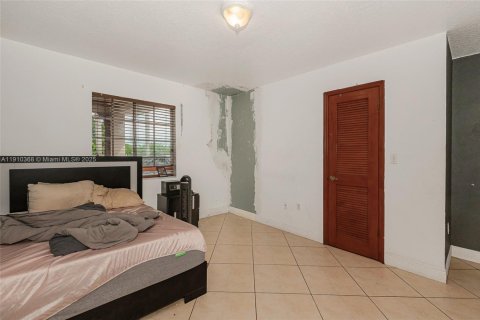 Villa ou maison à vendre à Miami, Floride: 3 chambres, 483.37 m2 № 1966484 - photo 26