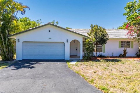 Villa ou maison à Coral Springs, Floride 3 chambres, 131.83 m2 № 2093815