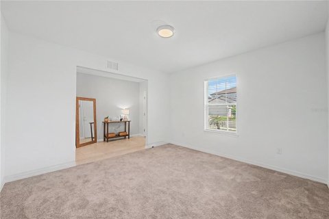 Casa en venta en Plant City, Florida, 4 dormitorios, 268.49 m2 № 2196617 - foto 9