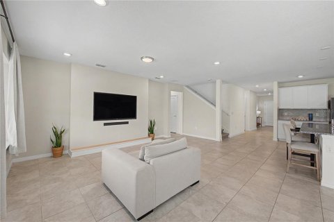 Casa en venta en Plant City, Florida, 4 dormitorios, 268.49 m2 № 2196617 - foto 12