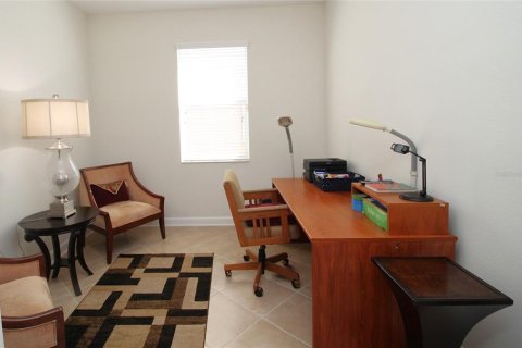 House in Clermont, Florida 3 bedrooms, 186.36 sq.m. № 2238964 - photo 13