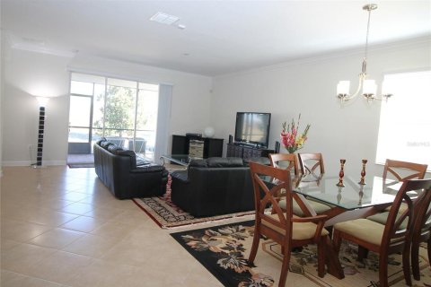 House in Clermont, Florida 3 bedrooms, 186.36 sq.m. № 2238964 - photo 9