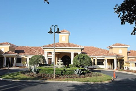 House in Clermont, Florida 3 bedrooms, 186.36 sq.m. № 2238964 - photo 27