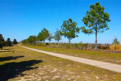 House in Clermont, Florida 3 bedrooms, 186.36 sq.m. № 2238964 - photo 25