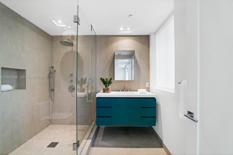 Купить кондоминиум в Майами, Флорида 4 спальни, 413.69м2, № 2036412 - фото 20