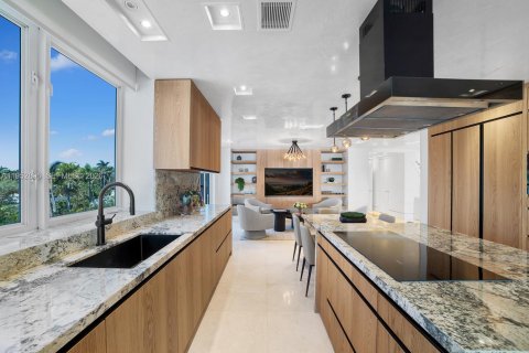 Купить кондоминиум в Майами, Флорида 4 спальни, 413.69м2, № 2036412 - фото 6