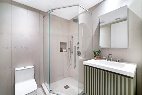 Купить кондоминиум в Майами, Флорида 4 спальни, 413.69м2, № 2036412 - фото 17