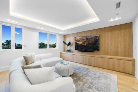 Купить кондоминиум в Майами, Флорида 4 спальни, 413.69м2, № 2036412 - фото 16