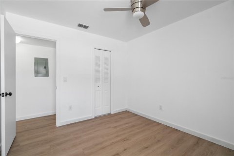 Condo in Tampa, Florida, 2 bedrooms  № 1835219 - photo 30