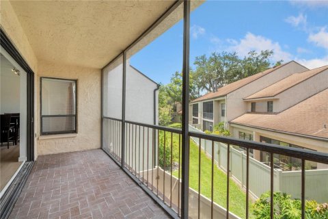 Condo in Tampa, Florida, 2 bedrooms  № 1835219 - photo 14