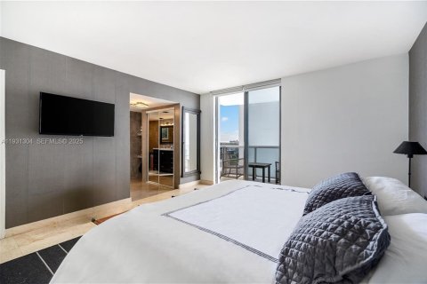 Снять в аренду кондоминиум в Майами-Бич, Флорида 2 спальни, 98.48м2, № 2034533 - фото 15