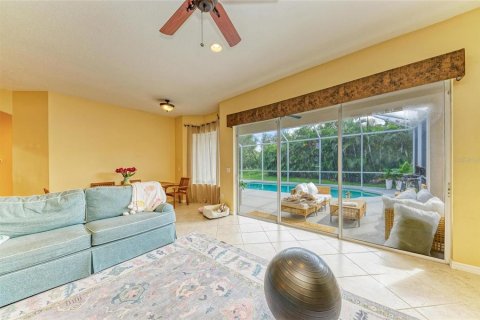 Casa en alquiler en Bradenton, Florida, 3 dormitorios, 160.72 m2 № 1916354 - foto 10