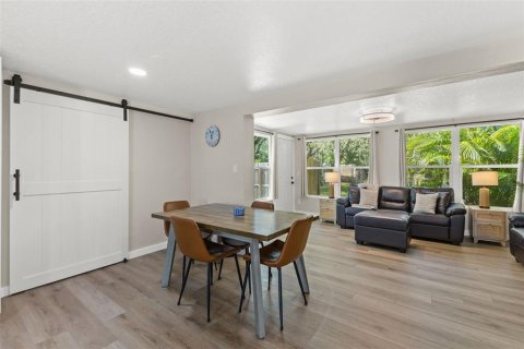 Villa ou maison à vendre à Palm Harbor, Floride: 3 chambres, 134.43 m2 № 2400107 - photo 12
