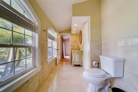 Villa ou maison à vendre à Belleair Beach, Floride: 4 chambres, 368.64 m2 № 1749503 - photo 27
