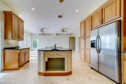 Casa en venta en Belleair Beach, Florida, 4 dormitorios, 368.64 m2 № 1749503 - foto 9