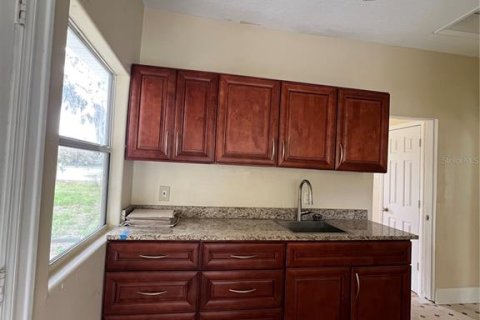 Casa en alquiler en Orlando, Florida, 2 dormitorios, 87.98 m2 № 1732775 - foto 10