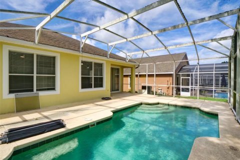 House in Davenport, Florida 4 bedrooms, 134.89 sq.m. № 1870740 - photo 5