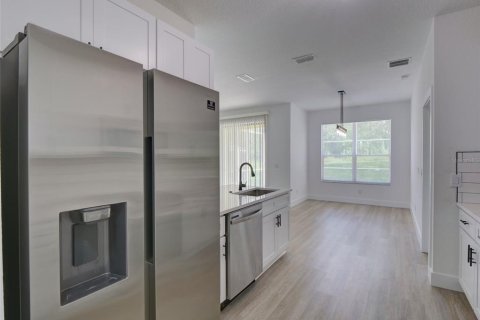 House in Davenport, Florida 4 bedrooms, 134.89 sq.m. № 1870740 - photo 17