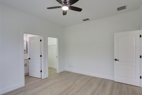 House in Davenport, Florida 4 bedrooms, 134.89 sq.m. № 1870740 - photo 21