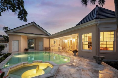 House in Osprey, Florida 6 bedrooms, 580.27 sq.m. № 1597384 - photo 2