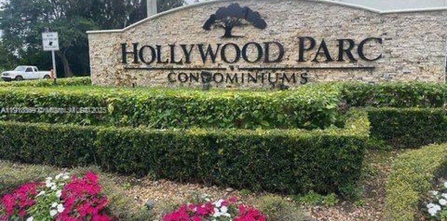 Condo à Hollywood, Floride, 2 chambres  № 1970718