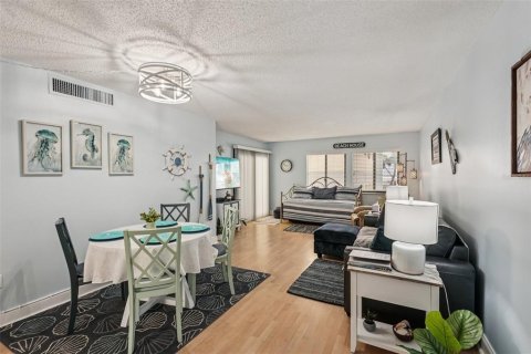 Condominio en venta en Venice, Florida, 1 dormitorio, 74.79 m2 № 1851697 - foto 6