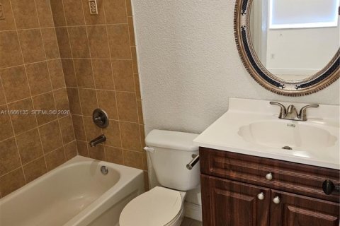 Casa en venta en Palmetto Bay, Florida, 4 dormitorios, 188.96 m2 № 2003399 - foto 11