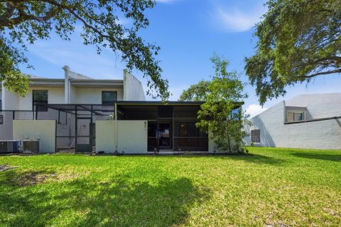 Condominio en venta en Pembroke Pines, Florida, 2 dormitorios, 123.65 m2 № 2146269 - foto 27