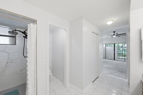Condominio en venta en Pembroke Pines, Florida, 2 dormitorios, 123.65 m2 № 2146269 - foto 21