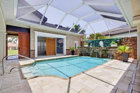 Villa ou maison à vendre à Punta Gorda, Floride: 3 chambres, 293.01 m2 № 2196900 - photo 4