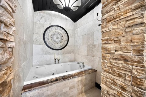 Villa ou maison à vendre à Punta Gorda, Floride: 3 chambres, 293.01 m2 № 2196900 - photo 28