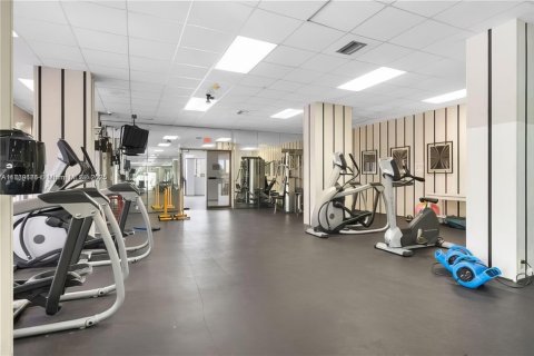 Condominio en venta en Aventura, Florida, 1 dormitorio, 71.16 m2 № 2077180 - foto 20