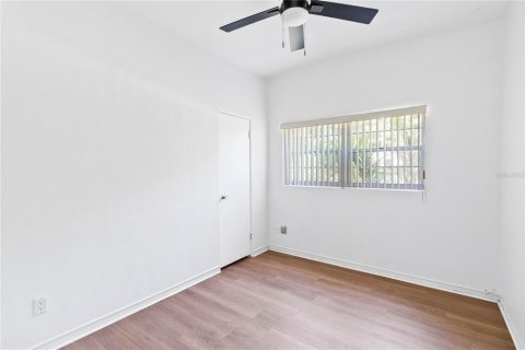 Casa en venta en Orlando, Florida, 3 dormitorios, 120.4 m2 № 1643061 - foto 14