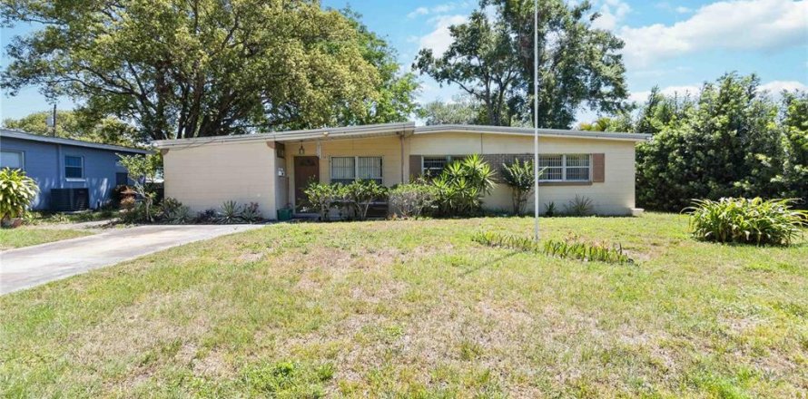 Casa en Orlando, Florida 3 dormitorios, 120.4 m2 № 1643061