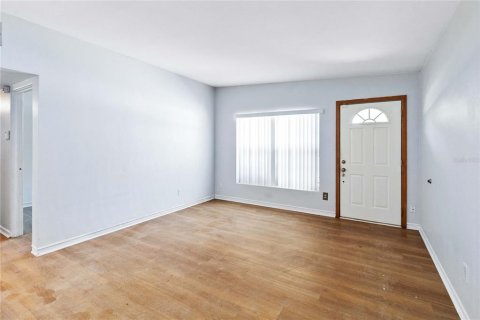 Casa en venta en Orlando, Florida, 3 dormitorios, 120.4 m2 № 1643061 - foto 3