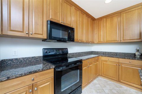 Condominio en alquiler en Punta Gorda, Florida, 3 dormitorios, 217.21 m2 № 2098495 - foto 8
