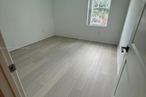 Снять в аренду виллу или дом в Хомстед, Флорида 4 спальни, 234.67м2, № 2005127 - фото 15