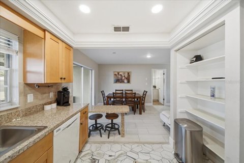 Casa en venta en Sarasota, Florida, 4 dormitorios, 142.14 m2 № 2213854 - foto 14