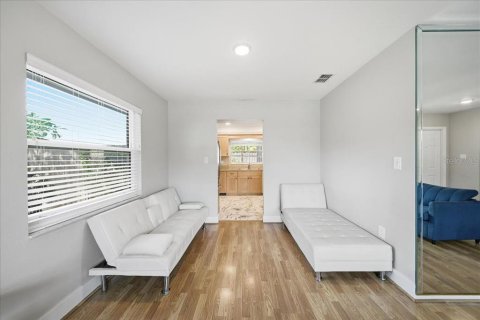 Casa en venta en Sarasota, Florida, 4 dormitorios, 142.14 m2 № 2213854 - foto 10