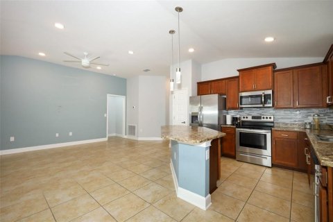 Villa ou maison à vendre à Davenport, Floride: 3 chambres, 141.3 m2 № 1774634 - photo 12