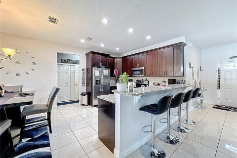 House in Kissimmee, Florida 4 bedrooms, 163.51 sq.m. № 1632379 - photo 12