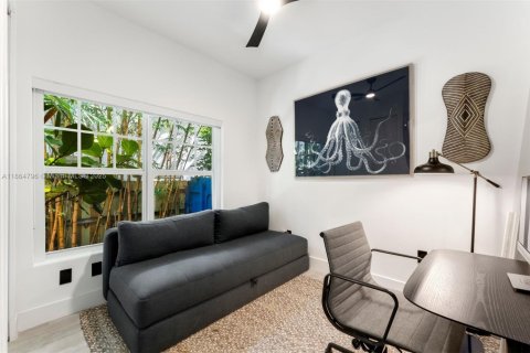 Condominio en venta en Miami Beach, Florida, 2 dormitorios, 69.68 m2 № 1978898 - foto 9
