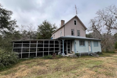House in Williston, Florida 3 bedrooms, 172.43 sq.m. № 2142959