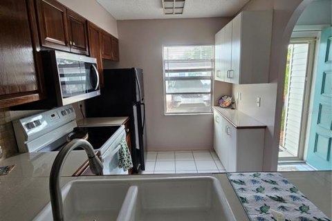 Copropriété à vendre à Seminole, Floride: 2 chambres, 74.79 m2 № 1733399 - photo 6