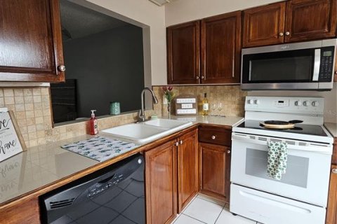 Copropriété à vendre à Seminole, Floride: 2 chambres, 74.79 m2 № 1733399 - photo 2