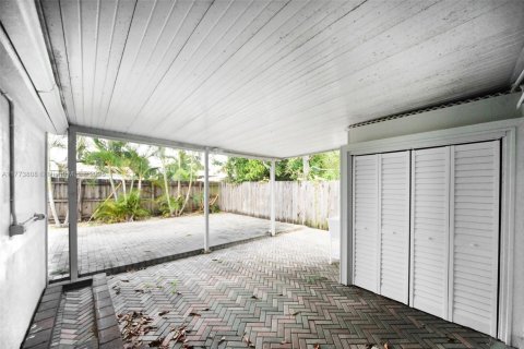 Casa en venta en West Palm Beach, Florida, 3 dormitorios № 1958686 - foto 17