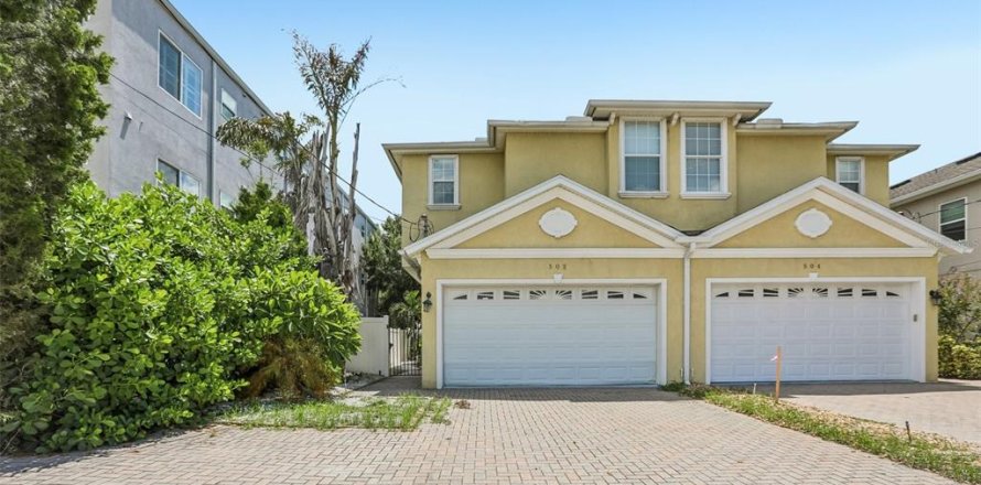 Touwnhouse à Tampa, Floride 3 chambres, 223.43 m2 № 2221005