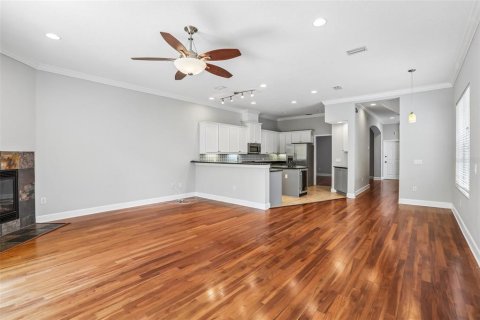 Touwnhouse à louer à Tampa, Floride: 3 chambres, 223.43 m2 № 2221005 - photo 9