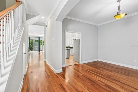 Touwnhouse à louer à Tampa, Floride: 3 chambres, 223.43 m2 № 2221005 - photo 6