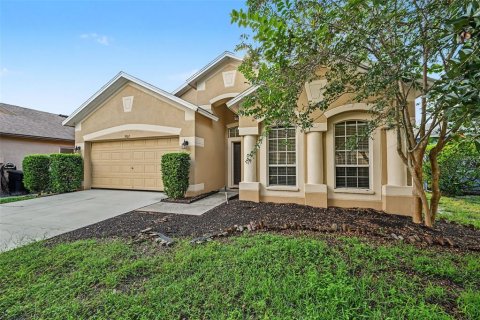 Casa en Land O' Lakes, Florida 3 dormitorios, 191.38 m2 № 2386033